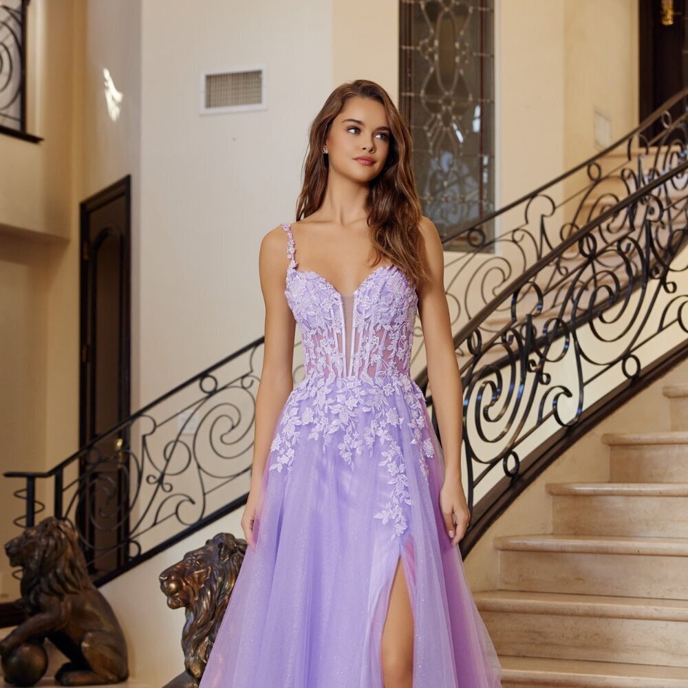 New Lilac Floral Lace Embellished Long A-Line Gown w/ Plunging Neck NX R1824